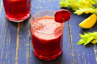 Combination-products-from-carrots-spinach-and-beet-allows-better-circulation-and-clear-dishes