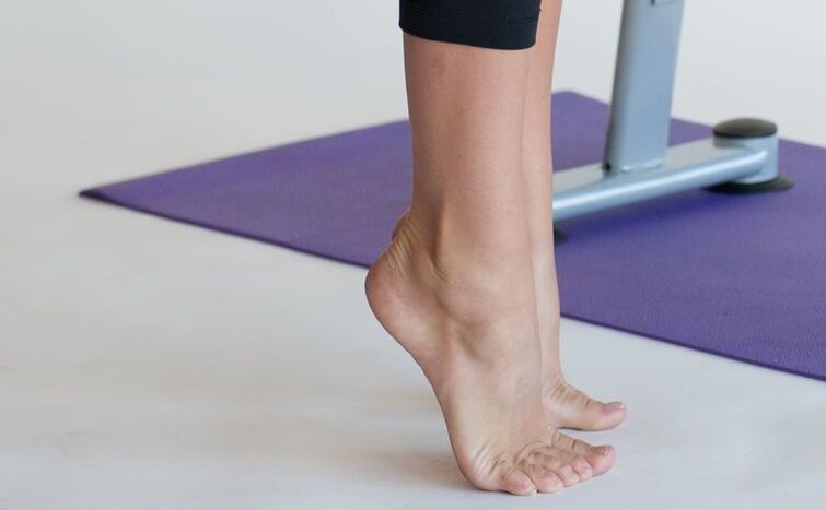 Toe exercise to prevent varicose veins